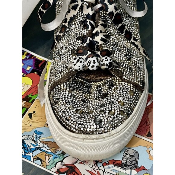 Betsey Johnson Sz 8 Silver Rhinestones Leopard Print Low Top platform Sneakers - Picture 3 of 12